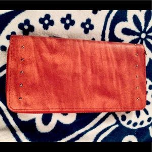 🍊 2/$30 - BENCH 🌟Limited Edition Red Wallet